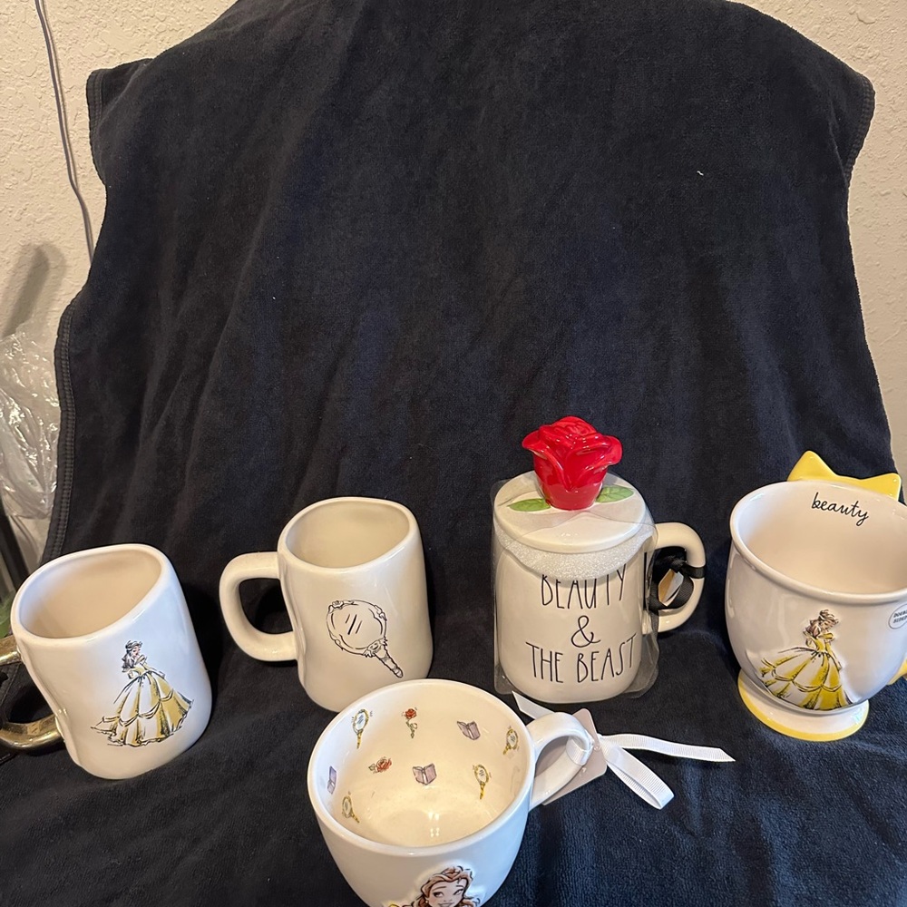 Beauty and the Beast Mug Set - White and Red